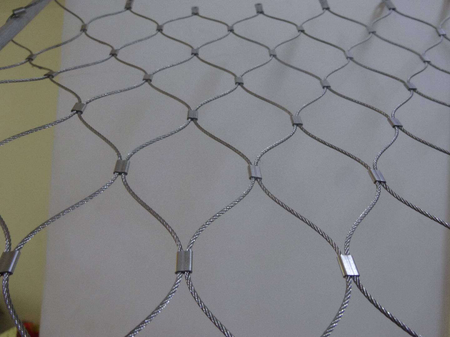 Ferrule rope net — diamond mesh with crimped ferrules